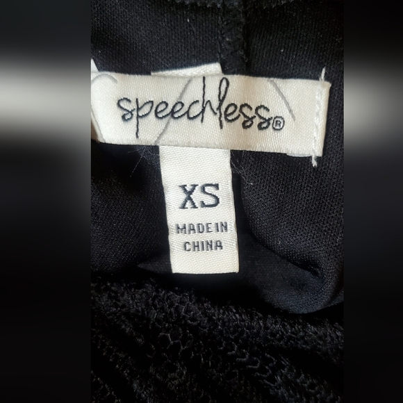 💚5/$25 Speechless Black Lace & Mesh Mini Cocktail Dress Size XS - Picture 6 of 6